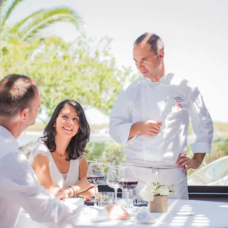 Hotel Relais Et Châteaux Thalasso&spa Ile De La Lagune 5*