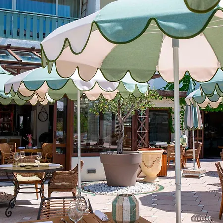 Relais Et Chateaux Thalasso & Ile De La Lagune