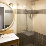 Relais Et Chateaux Thalasso & Ile De La Lagune סן סיפריאן
