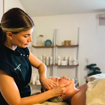 Relais Et Châteaux Thalasso&spa Ile De La Lagune Hotel 5*