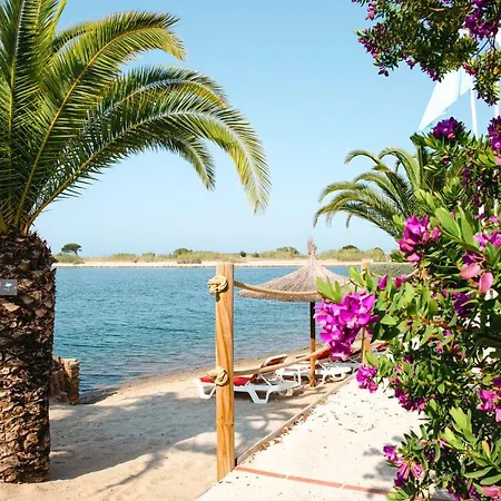 Hotel Relais Et Chateaux Thalasso & Ile De La Lagune 5*