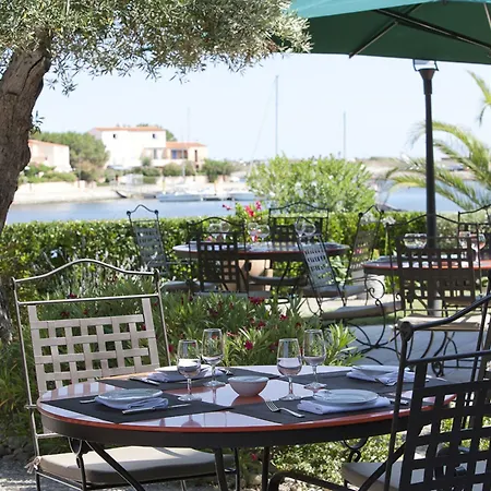 Hotel Relais Et Châteaux Thalasso&spa Ile De La Lagune 5*
