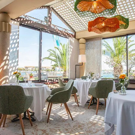 Relais Et Chateaux Thalasso & Ile De La Lagune Hotel