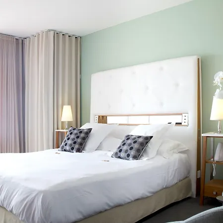 Relais Et Chateaux Thalasso & Ile De La Lagune فندق