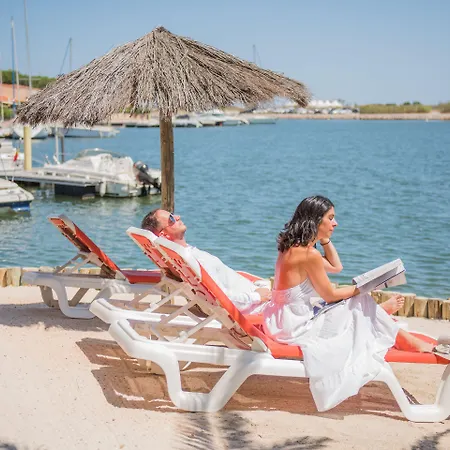 Hotel Relais Et Chateaux Thalasso & Ile De La Lagune 5*