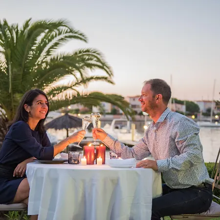 Hotel Relais Et Chateaux Thalasso & Ile De La Lagune 5*