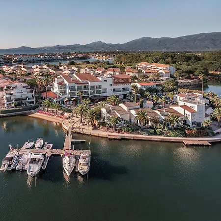 Relais Et Chateaux Thalasso & Ile De La Lagune Hotel