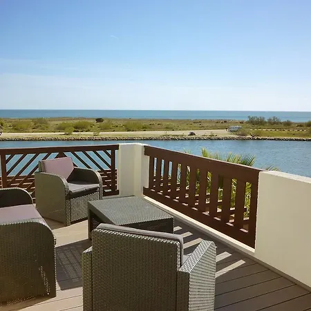 Hotel Relais Et Chateaux Thalasso & Ile De La Lagune 5*