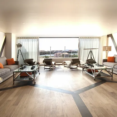 Hotel Relais Et Chateaux Thalasso & Ile De La Lagune 5*
