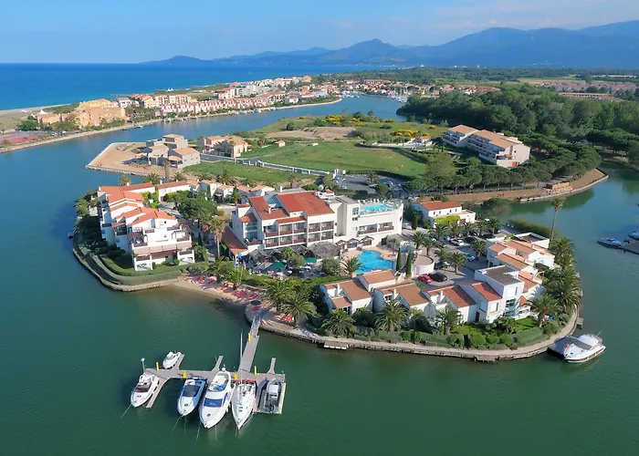 Relais Et Chateaux Thalasso & Ile De La Lagune Hotel