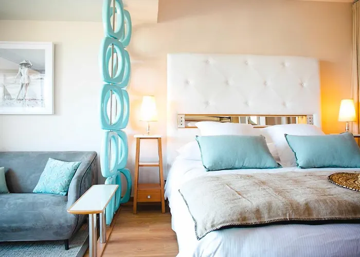 Hotel Relais Et Chateaux Thalasso & Ile De La Lagune 5*