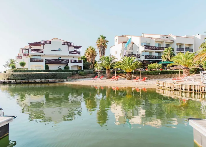 Relais Et Chateaux Thalasso & Ile De La Lagune Hotel