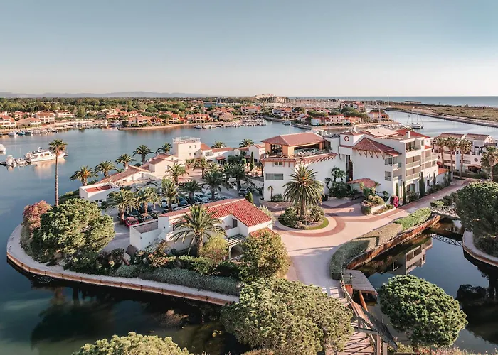 Hotel Relais Et Chateaux Thalasso & Ile De La Lagune 5*