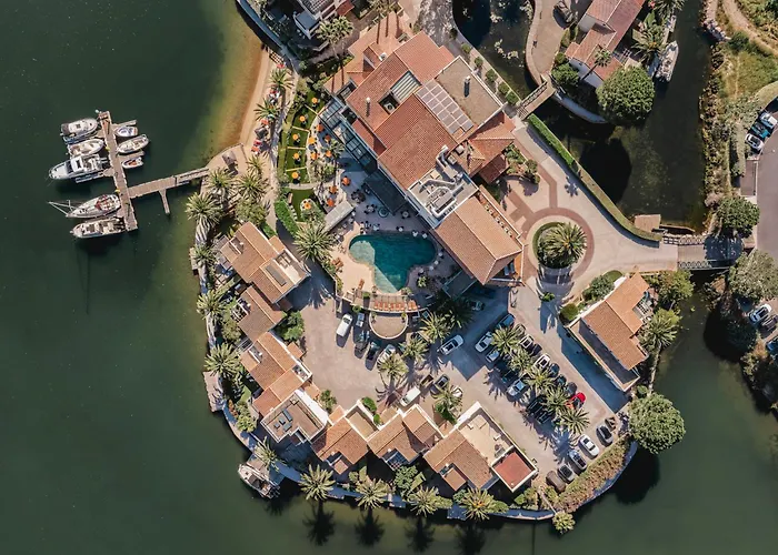 Relais Et Chateaux Thalasso & Ile De La Lagune 5*