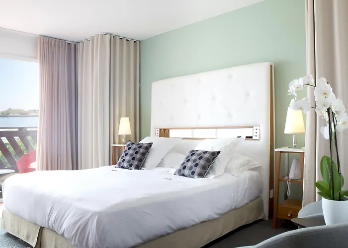Relais Et Chateaux Thalasso & Ile De La Lagune Hotel