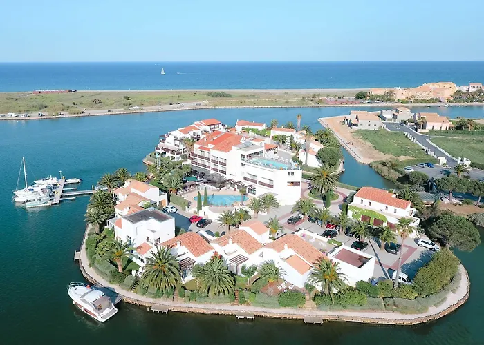 Relais Et Chateaux Thalasso & Ile De La Lagune Hotel